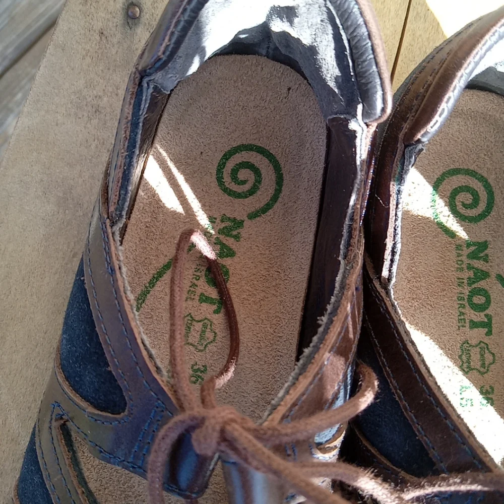 NAOT BLUE SUEDE LEATHER LACE UP MARY JANE SHOES SANDALS SIZE 36 U.S.A 5 - Picture 4 of 16